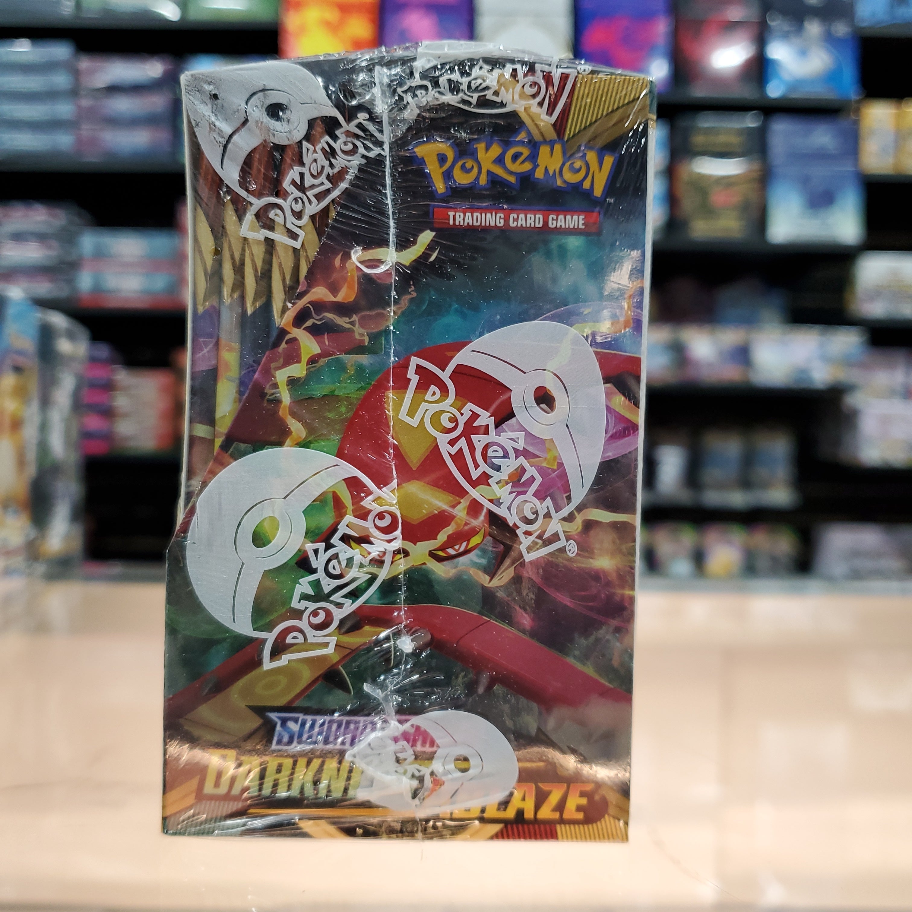 Hot Sale : Sword & Shield: Darkness Ablaze - Booster Box